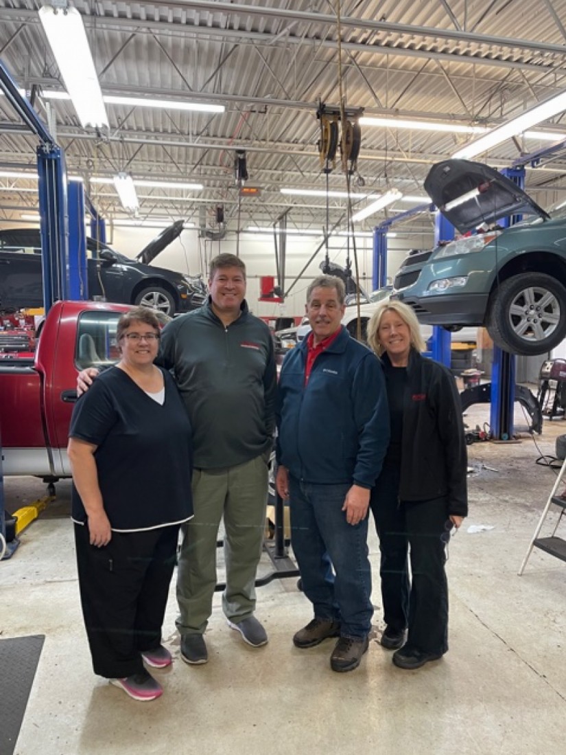 Sibling Duo Passes Wrench to New Owner - News - Auto-Lab Fenton - IMG_0254